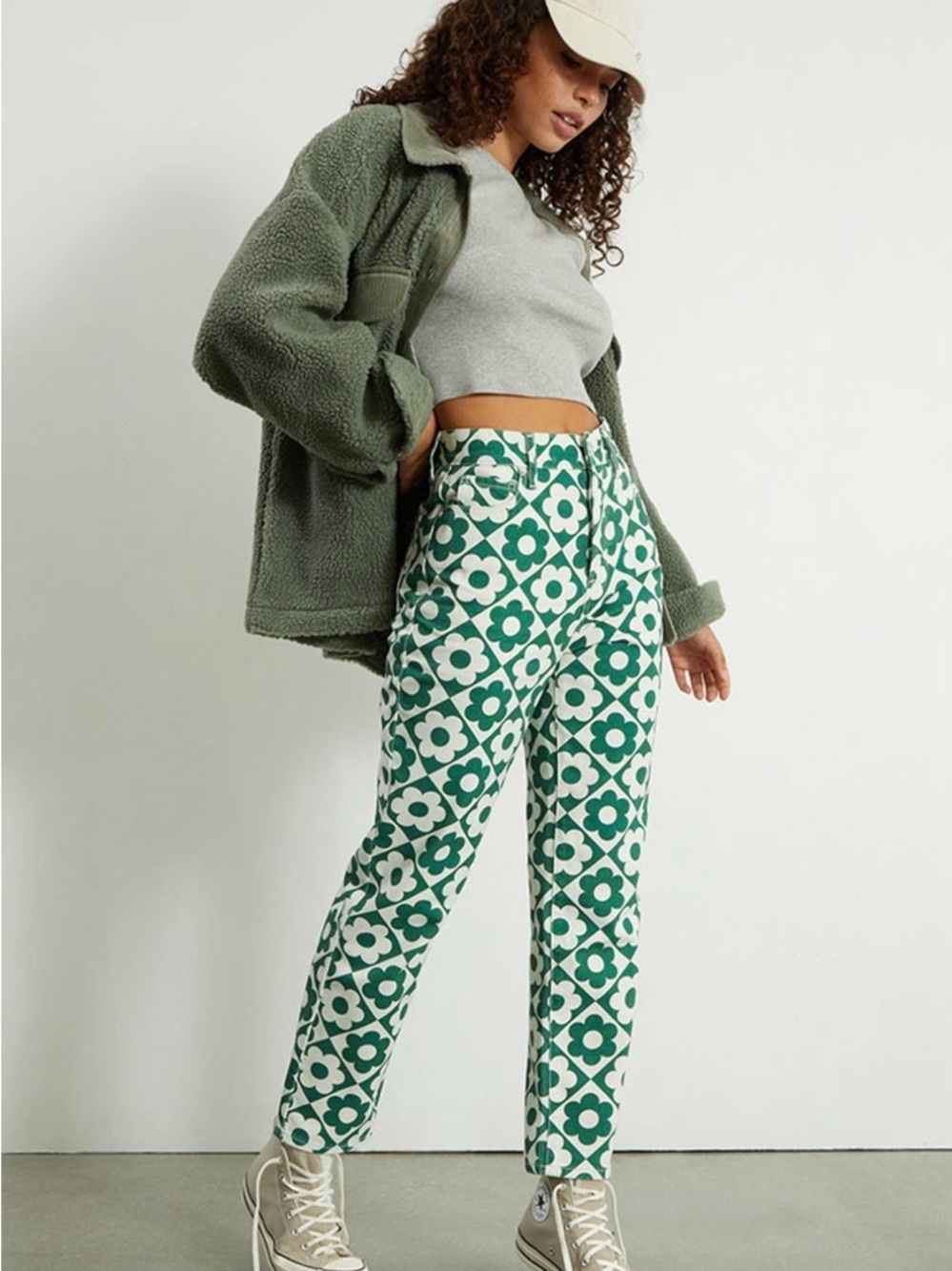 Pacsun Green & White Daisy High Waisted Straight Leg Jeans